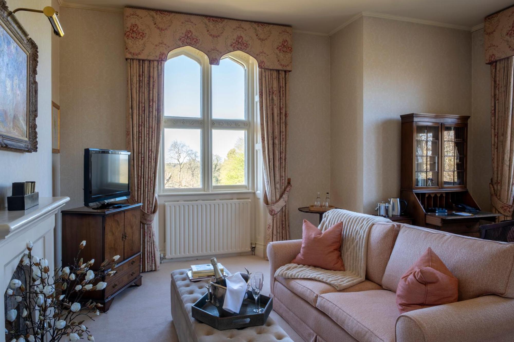 Horsted Place Hotel Uckfield Buitenkant foto
